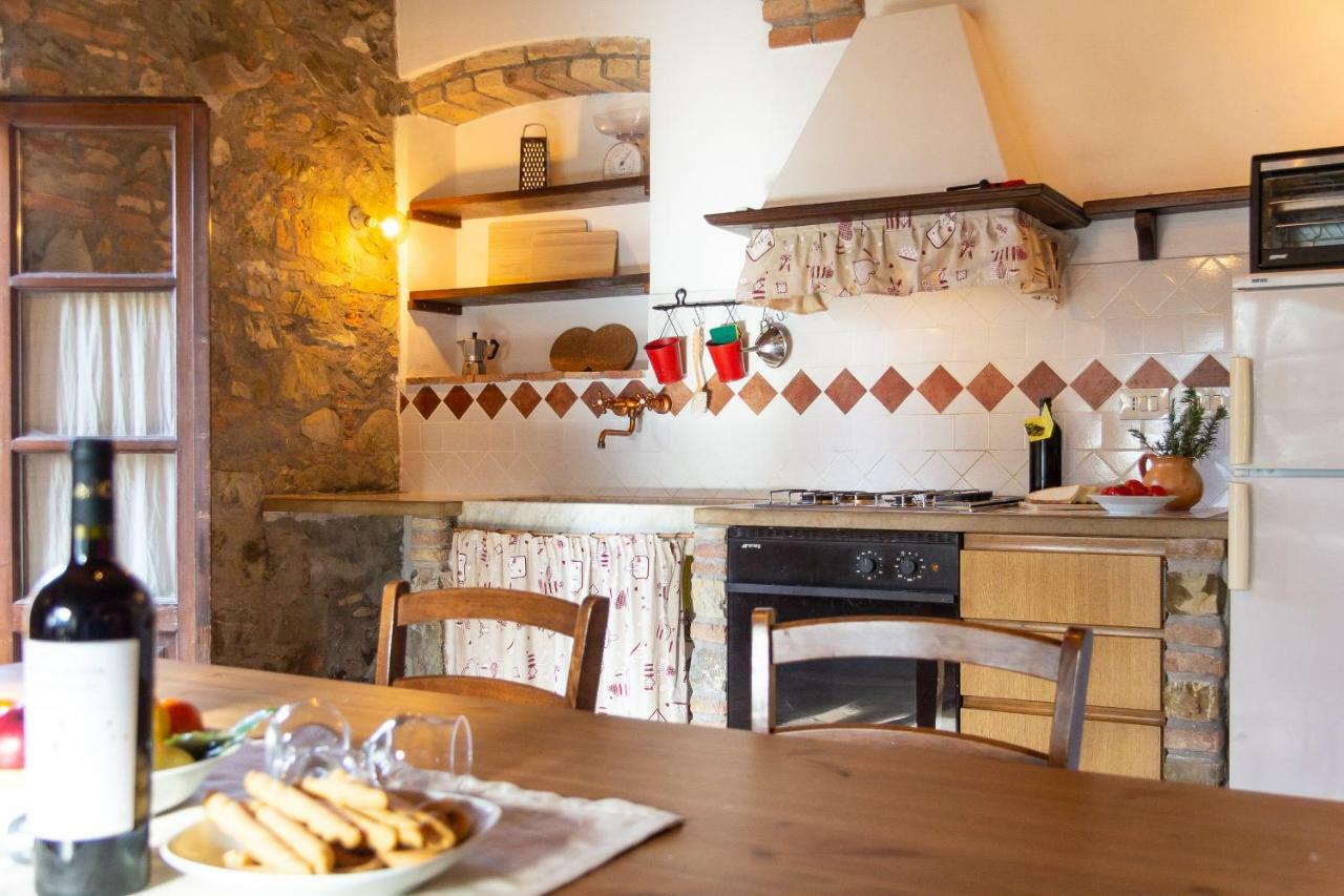 Vila Agriturismo Le Vignacce Santa Luce Exteriér fotografie